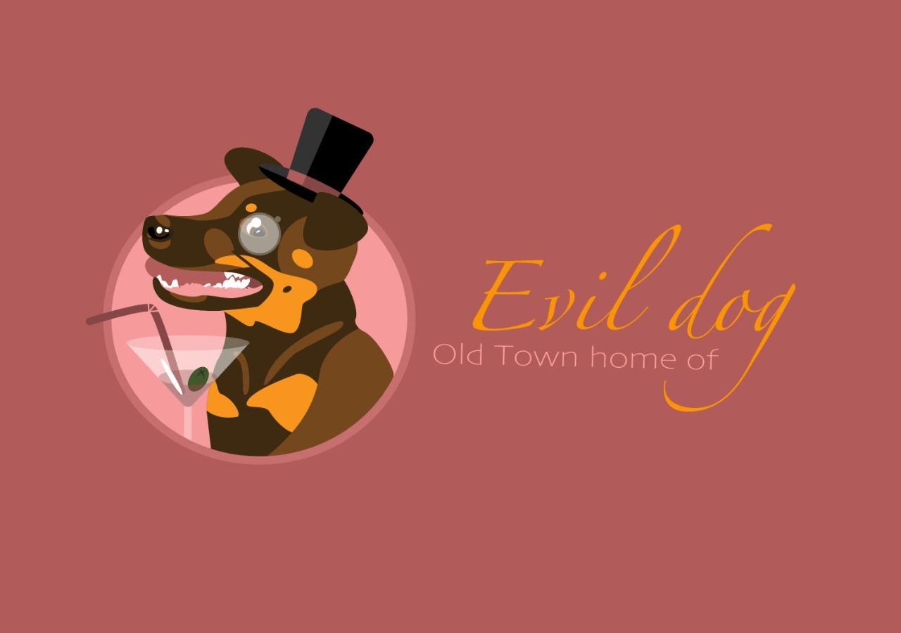 וילנה Old Town Home Of Evil Dog מראה חיצוני תמונה